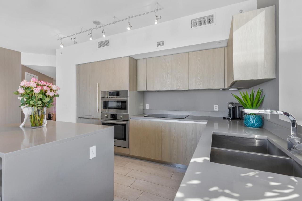 Hyde Beach House - Luxury 2-Bedroom - Gorgeous View - Resort Amenities - Rooftop Pool - Hot Tub - Tennis Court - Minutes To The Ocean Hollywood Exteriör bild